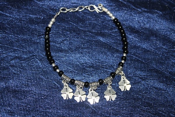 Handmade Stone Bracelet – Black